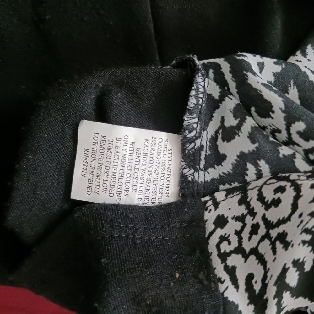 3/$30 Black and White Printed Cowl Neck Women's Blouse - Picture 5 of 5